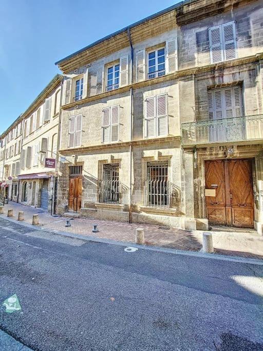 Le Toucan - 100M Palais Et Pont Avignon Exterior photo